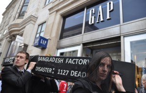 Gap_Never_Again_Demonstration_Oxford_Street_-_iDJ_Photography_24